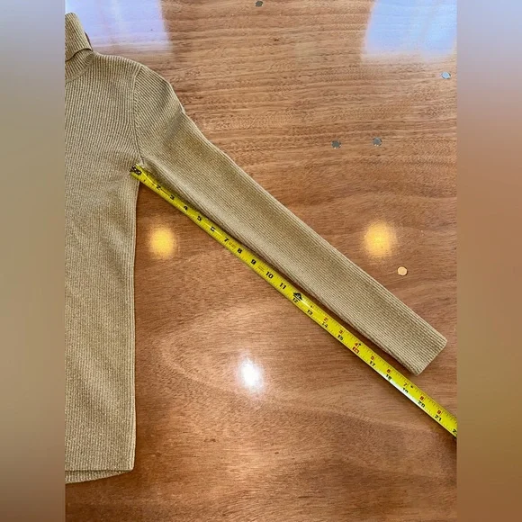 NEW Ralph Lauren Women's Golden Turtleneck Sweater - Size M - Picture 5 of 9